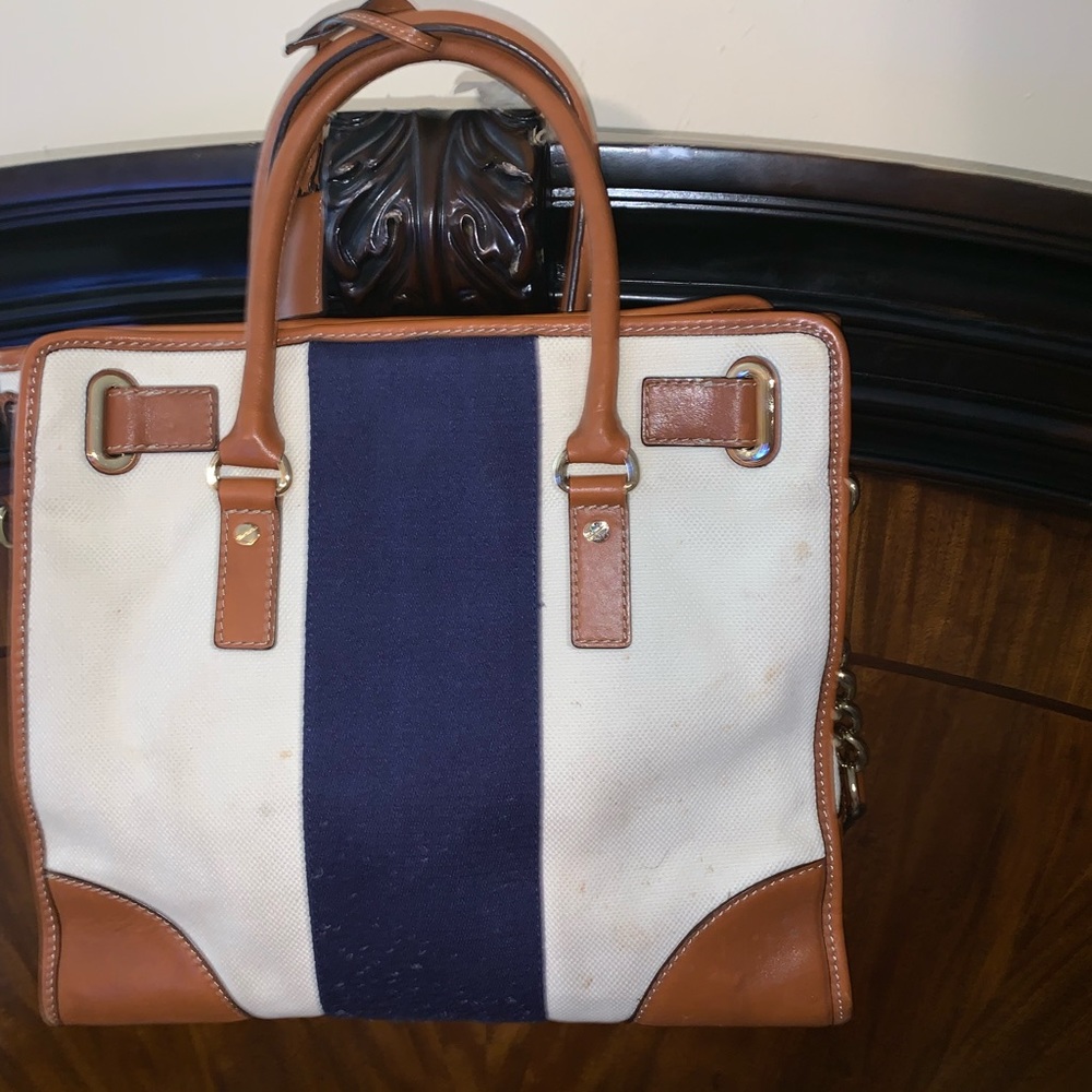 Michael Kors Purse - Picture 2 of 3